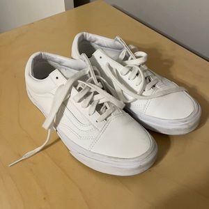 white leather vans sneakers